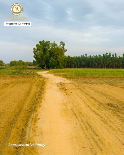 1 Acre Road-Touch Agricultural Land for Sale in Shaganmatti | Red Soil | ₹8 Lakh per Guntha (Negotiable)